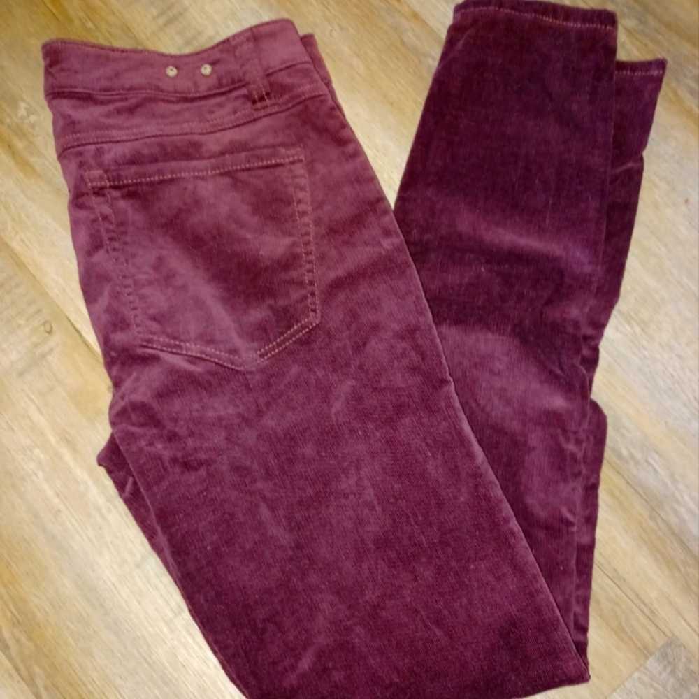 cabi Corduroy Jeans/Pants in Skinny Plum ** EUC **